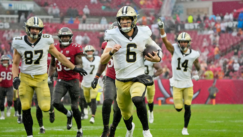 Saints beat the Bucs 24-20 in nail-biter