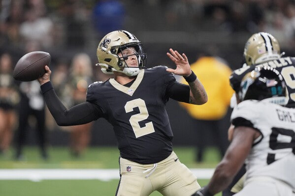 Saints Rally to Tie Jaguars 17–17 in Preseason Thriller as Rattler, Shough Battle for QB1